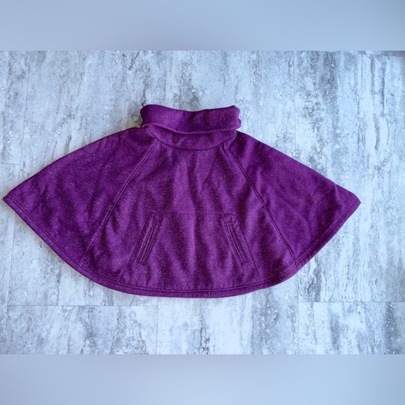 Old Navy Glitter poncho - Picture 1 of 6